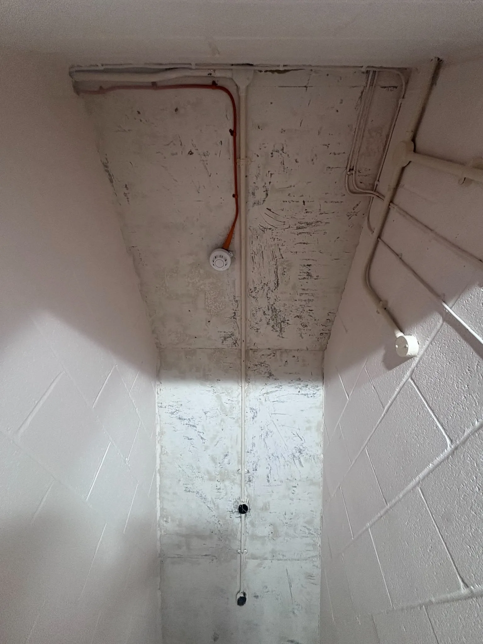 Licensed asbestos gasket removal in a Catford commercial property